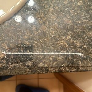 Used lab diamond bracelet